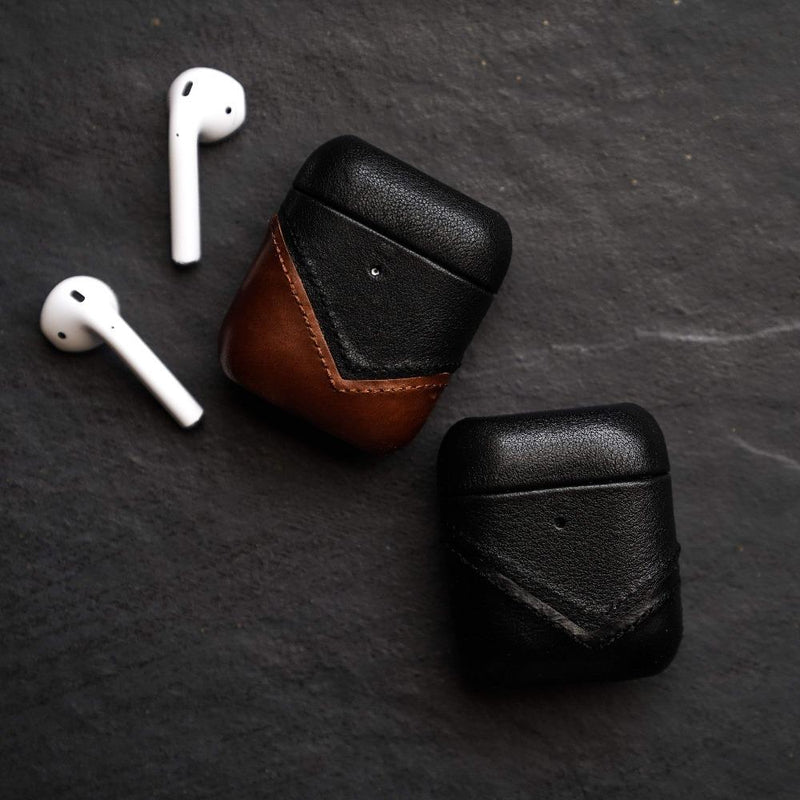 Leather AirPods Case - Black Edition by Bullstrap